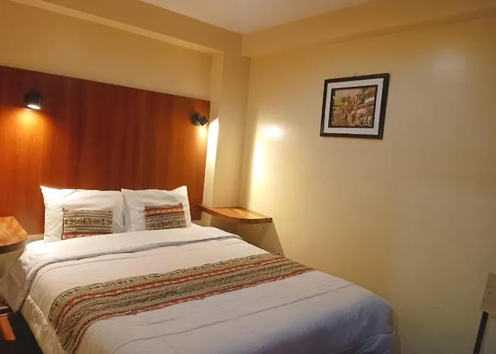 Marve House Plaza Hostel *